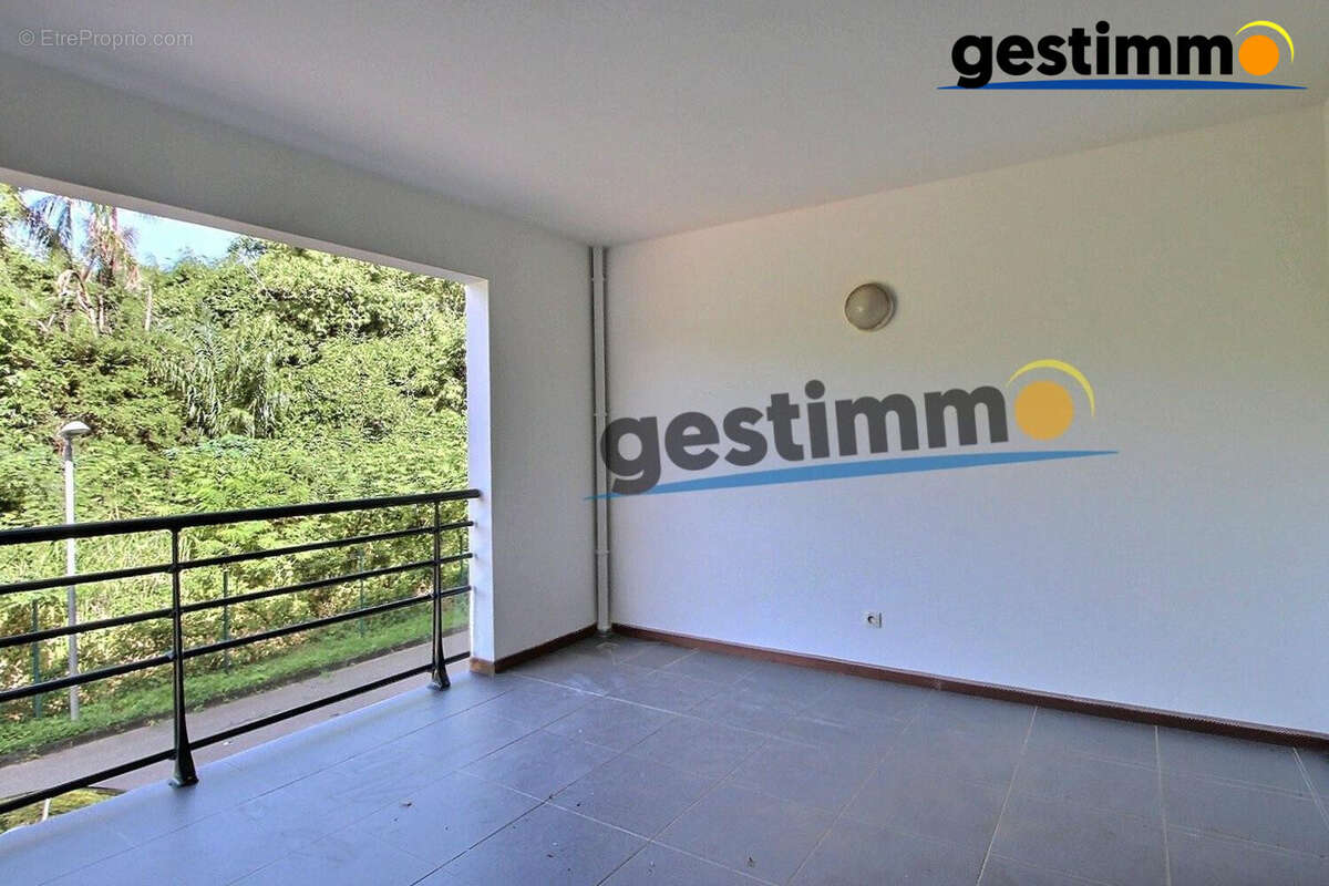 Appartement à CAYENNE