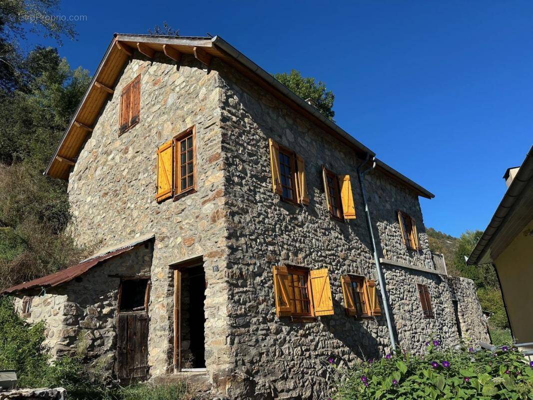 Maison à TARASCON-SUR-ARIEGE