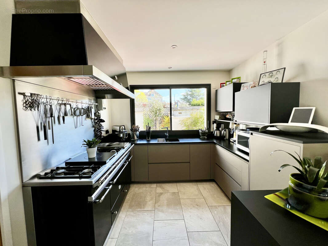 Villa d’architecte aux prestations hauts de gamme - photo 6
