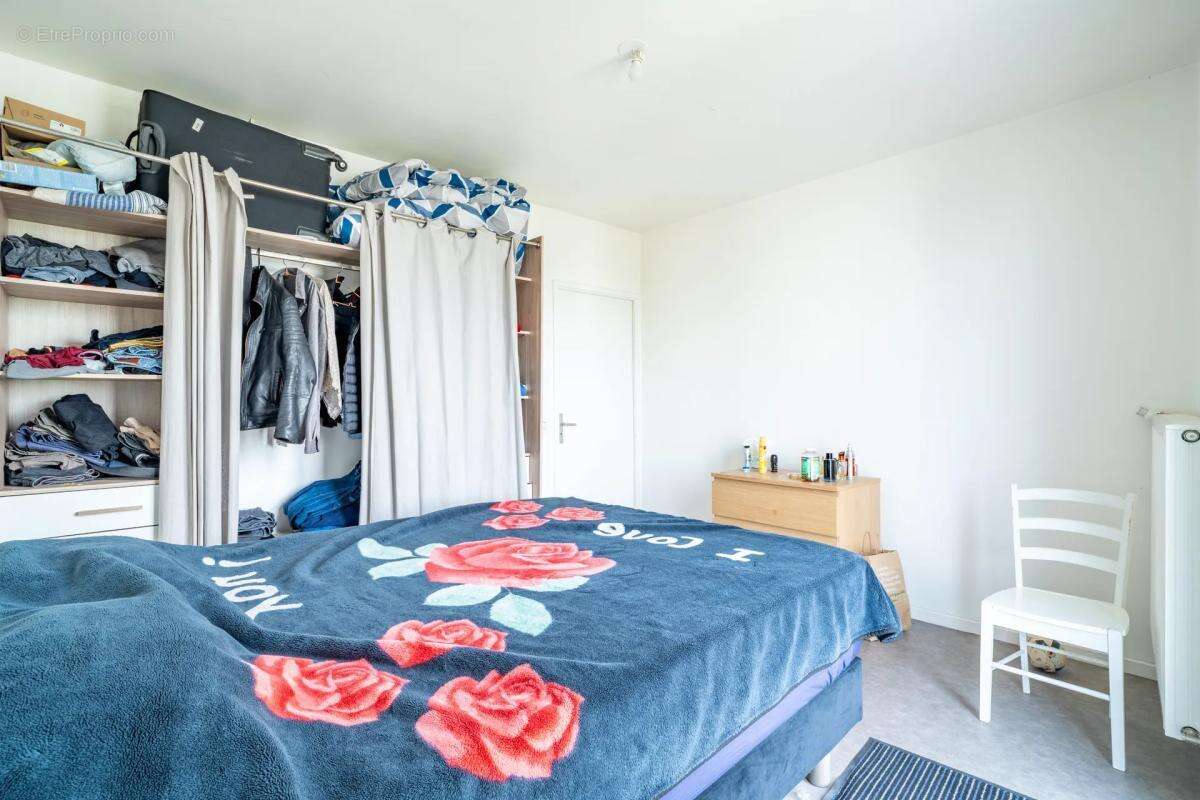 Appartement à LA COURNEUVE