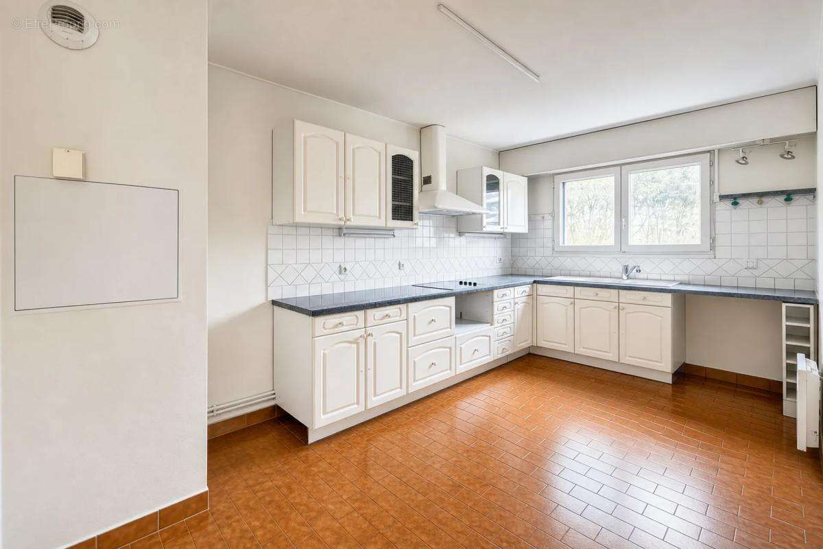 Lyon 4 - Appartement 126 m², terrasse, vue Saône, 1 garage - photo 6
