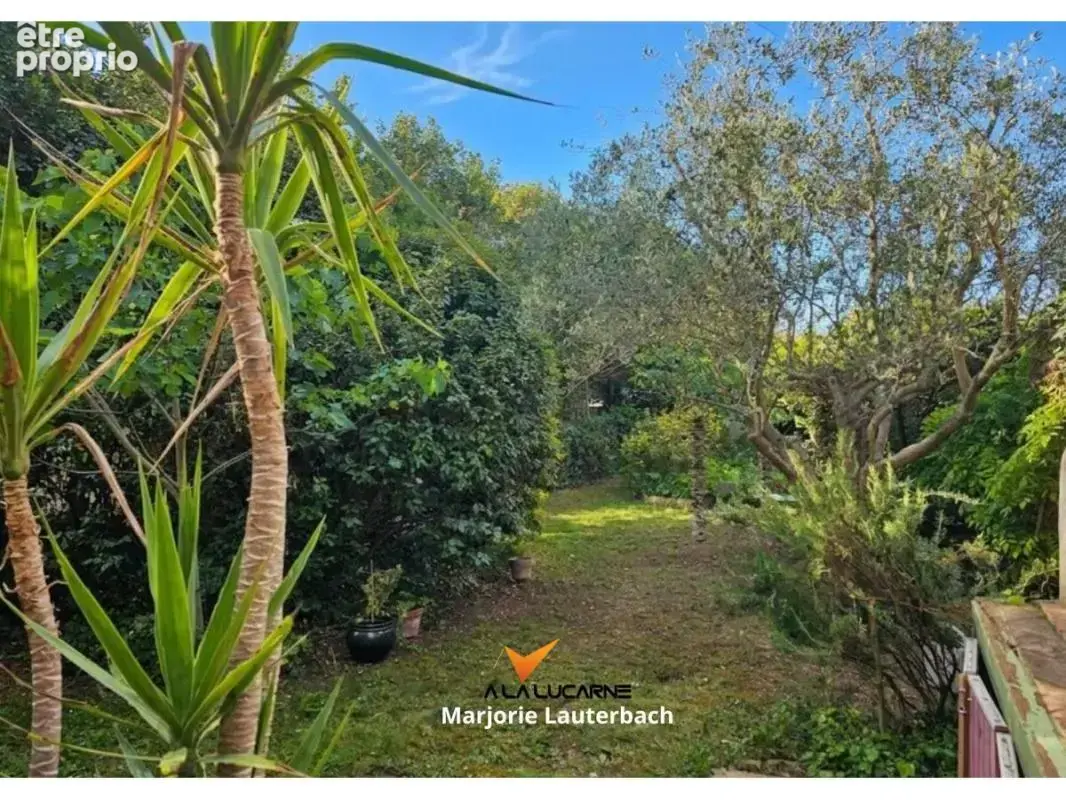 Maison 5 pièces 122 m² à vendre à Grans (13450) - photo 3