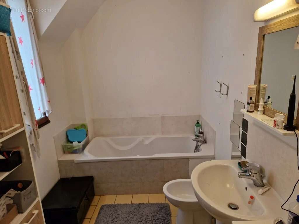 Maison à PLOUER-SUR-RANCE