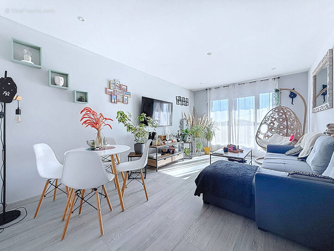 Appartement à FENOUILLET