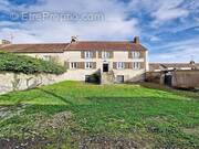 Maison à BRAY-ET-LU