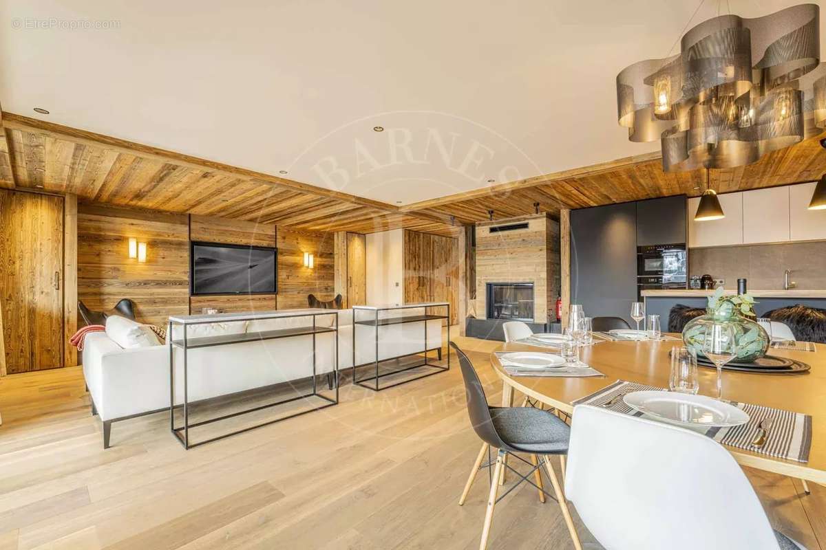 Appartement à LES ALLUES