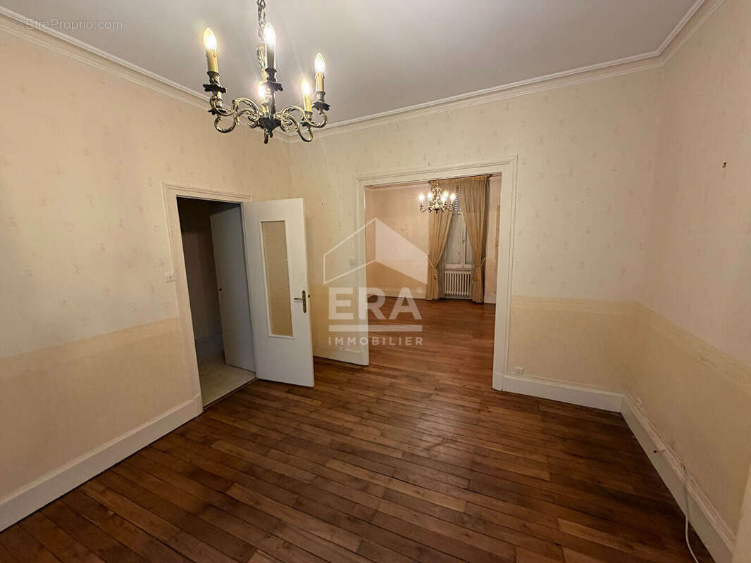 Maison 160m² à châteauroux - photo 3