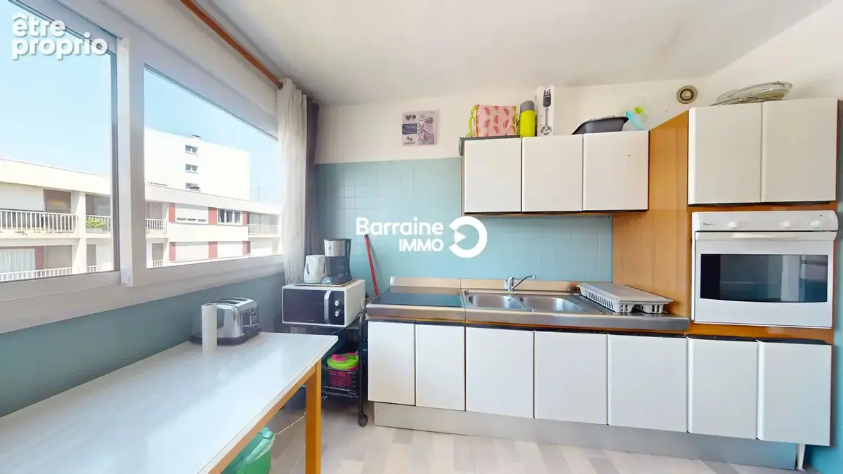 Appartement T1 à vendre à Lorient - Nouvelle Ville, dernier étage, exposition sud- place de parking - photo 7