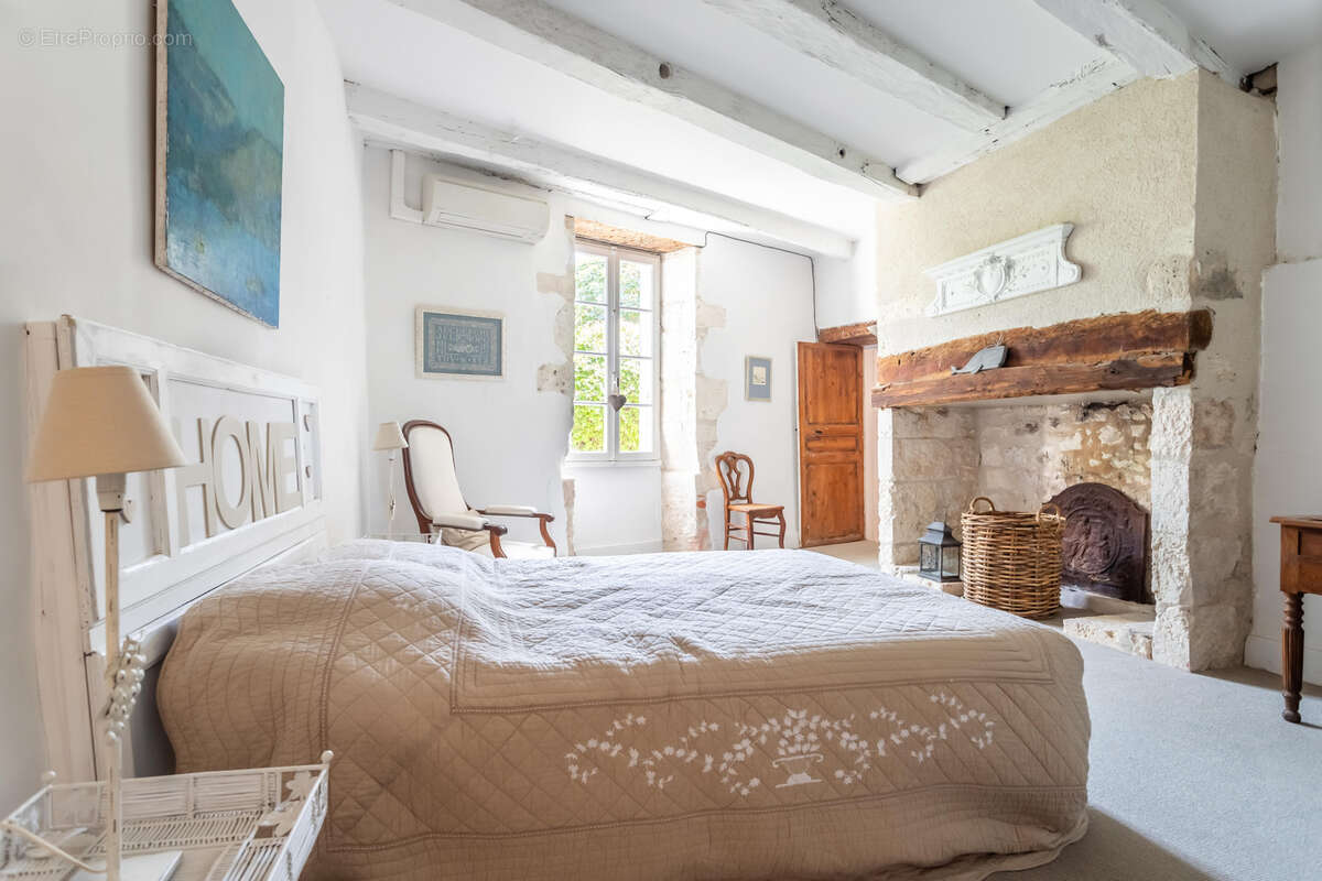 Maison en pierre avec annexe, piscine et jardin - photo 30