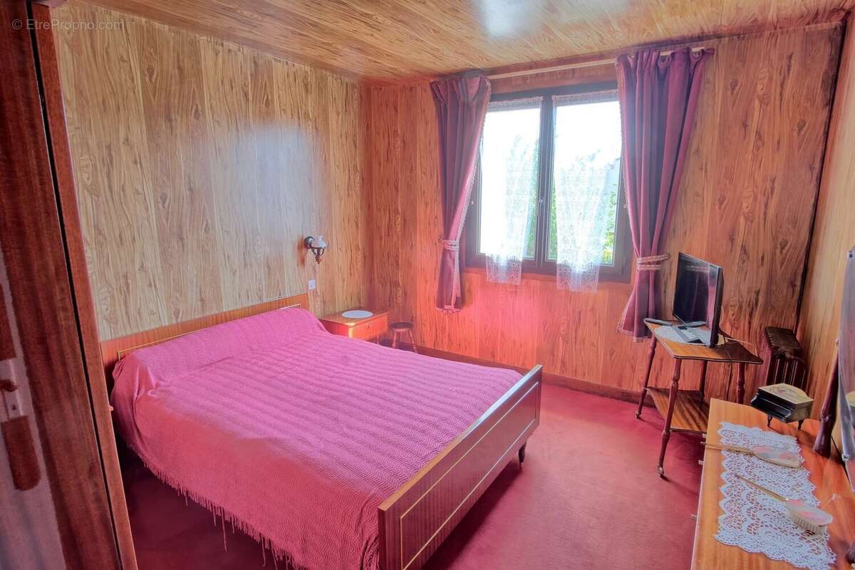 COURSEULLES SUR MER - Maison 111m² avec 5 chambres - photo 6