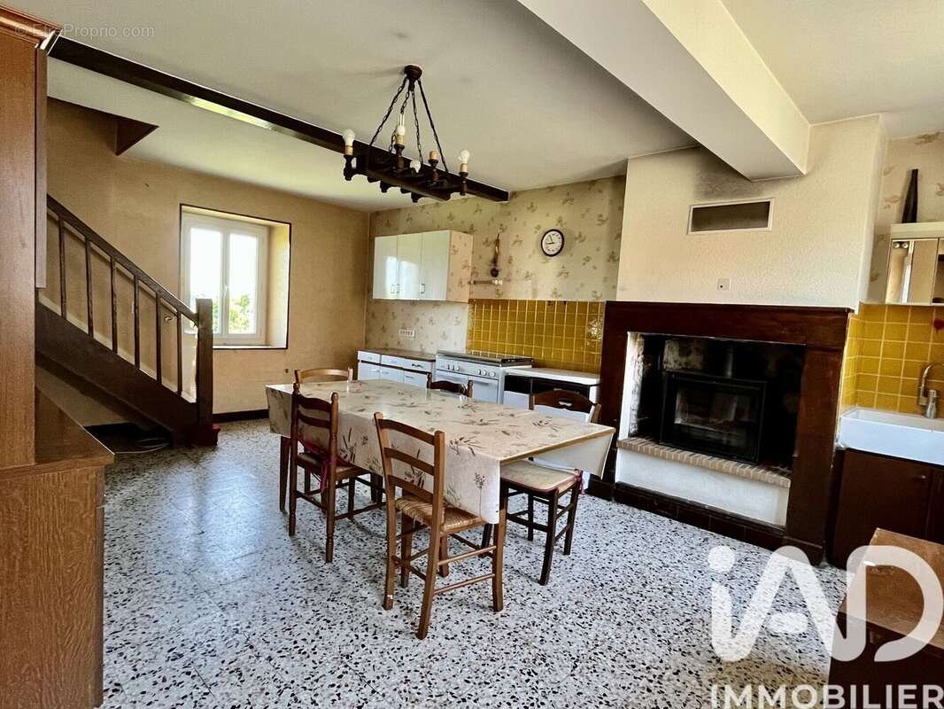 Photo 2 - Maison à MONTLOUIS-SUR-LOIRE