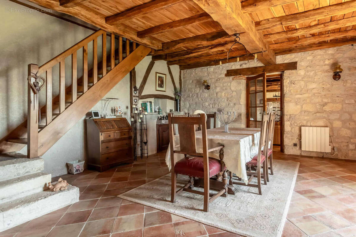 Maison à CORDES-SUR-CIEL