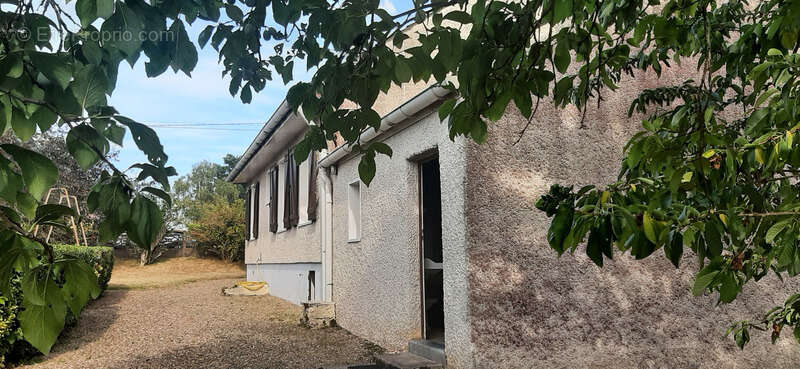 Maison à GUEUGNON