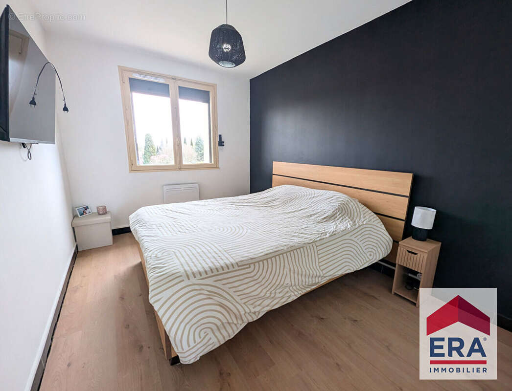 Appartement à BOURG-SAINT-ANDEOL