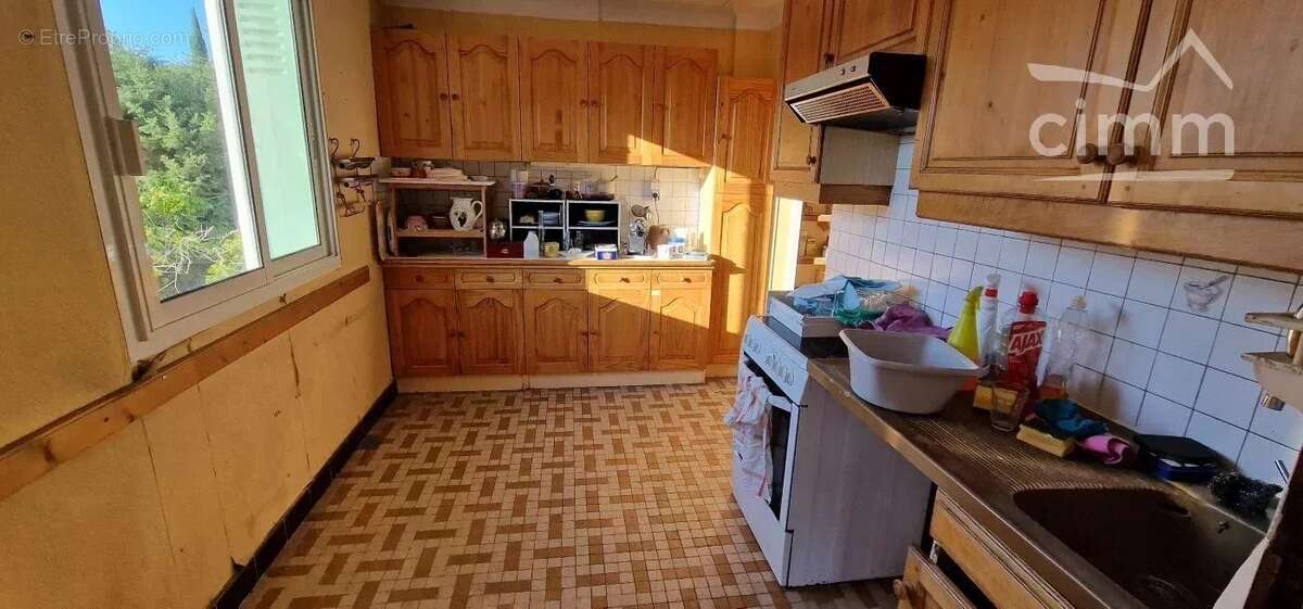 Maison à SAINT-PAUL-TROIS-CHATEAUX