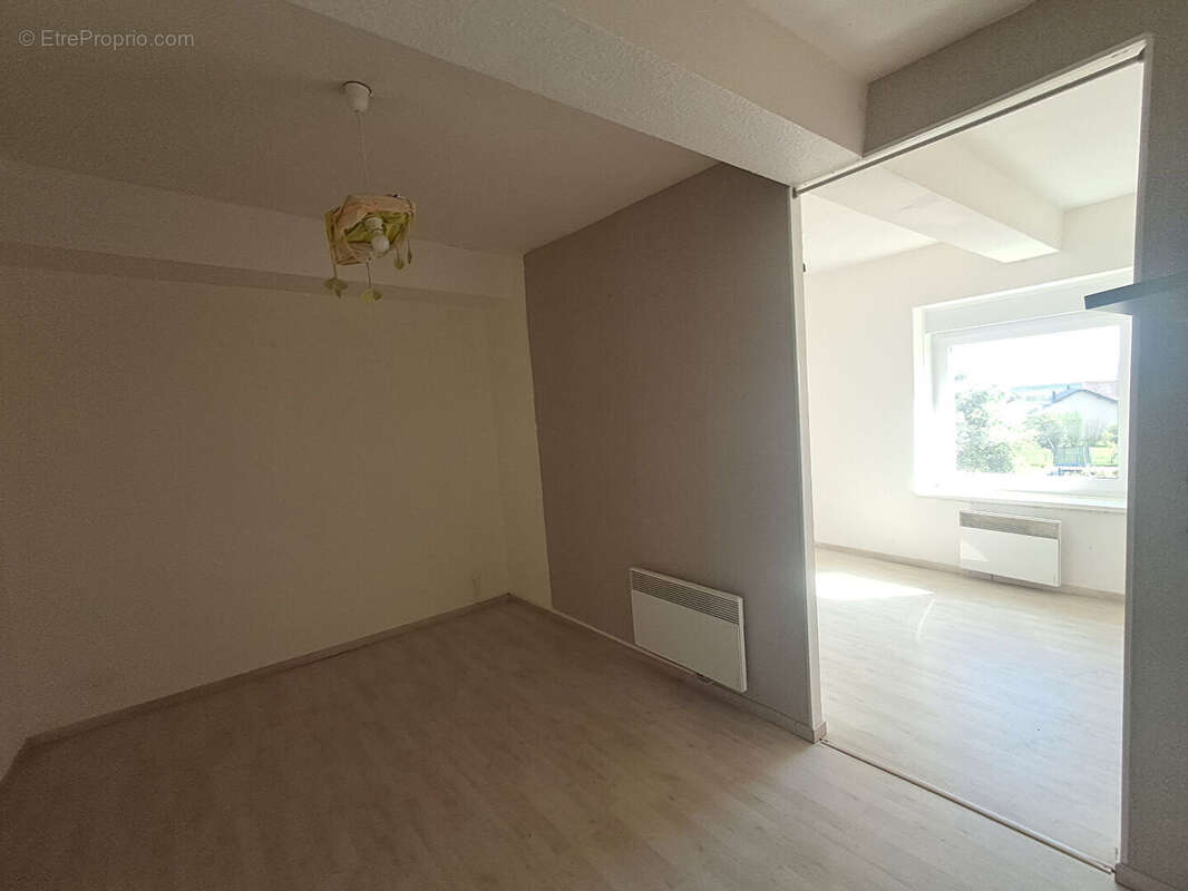 Appartement à GROSTENQUIN