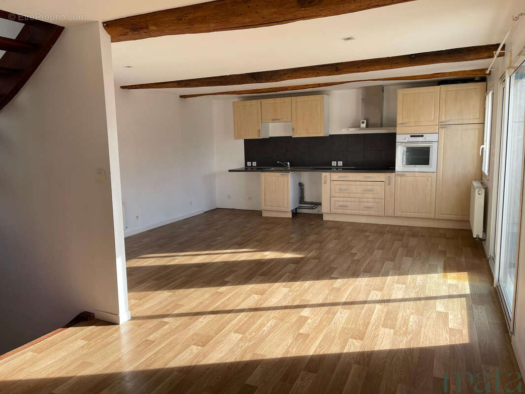 Appartement à BOUVINES