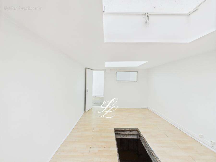 Commerce à PARIS-15E