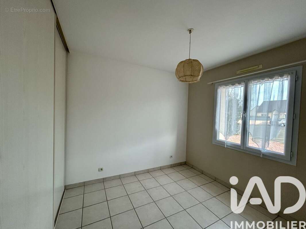 Photo 7 - Maison à BRAIN-SUR-ALLONNES