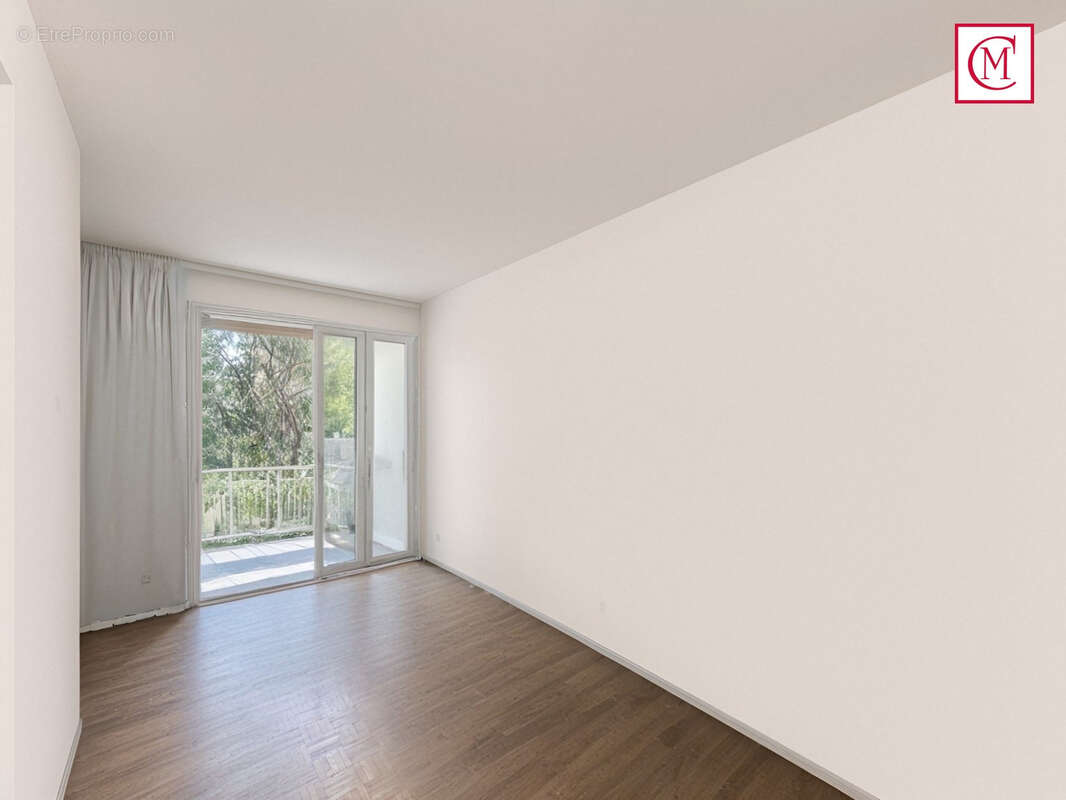 Appartement à MEYLAN