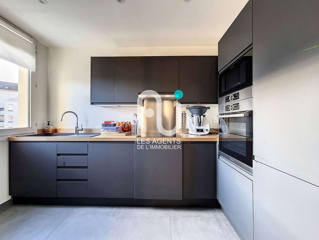 Appartement à ASNIERES-SUR-SEINE