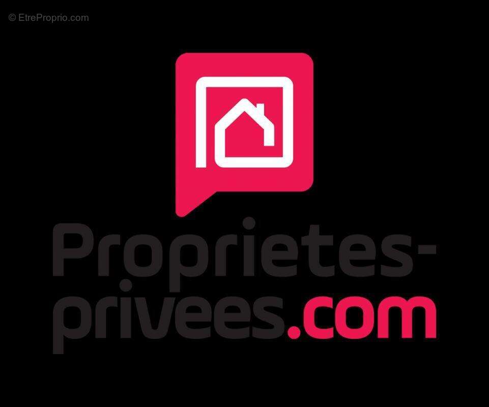 Terrain à MEHUN-SUR-YEVRE