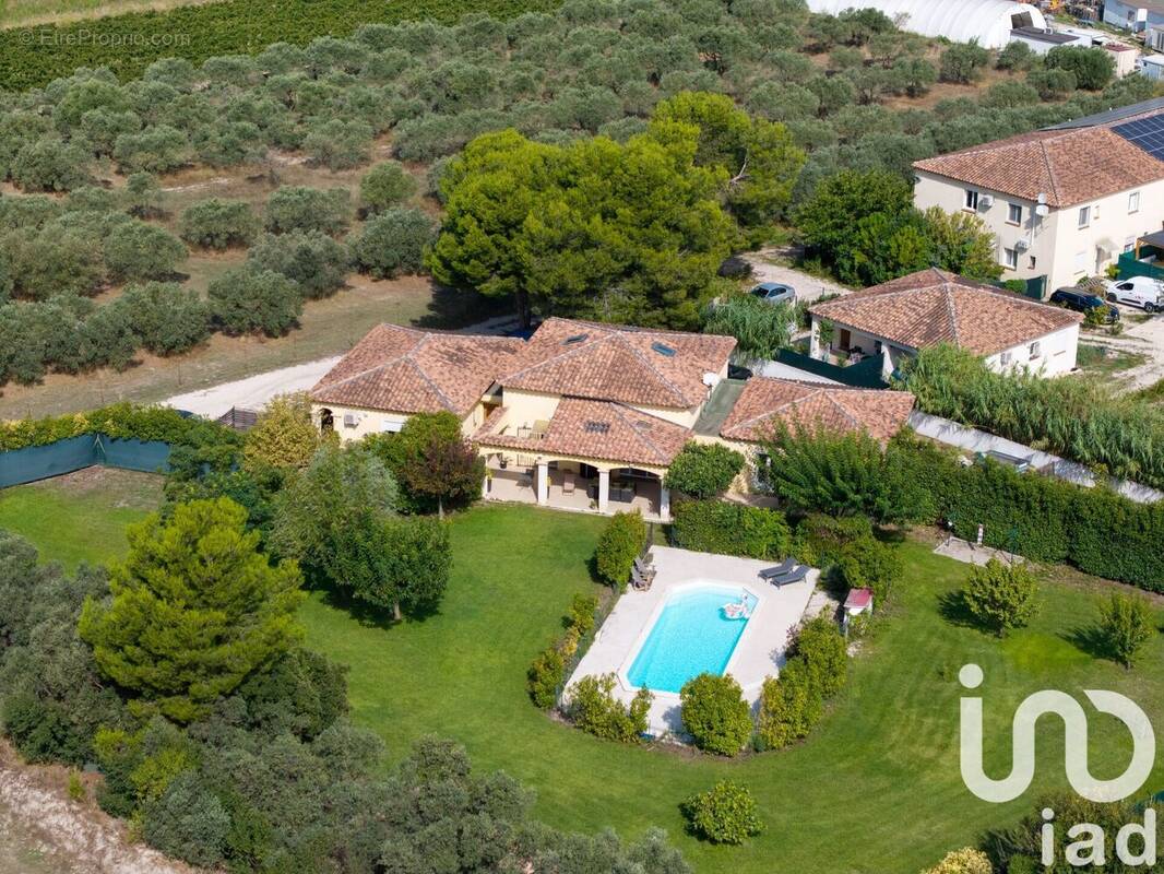 Photo 1 - Maison à GIGNAC-LA-NERTHE