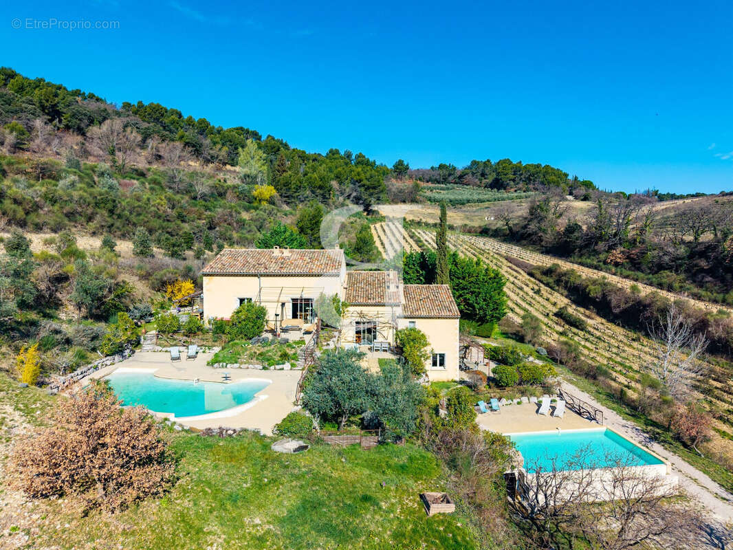 Maison à VAISON-LA-ROMAINE