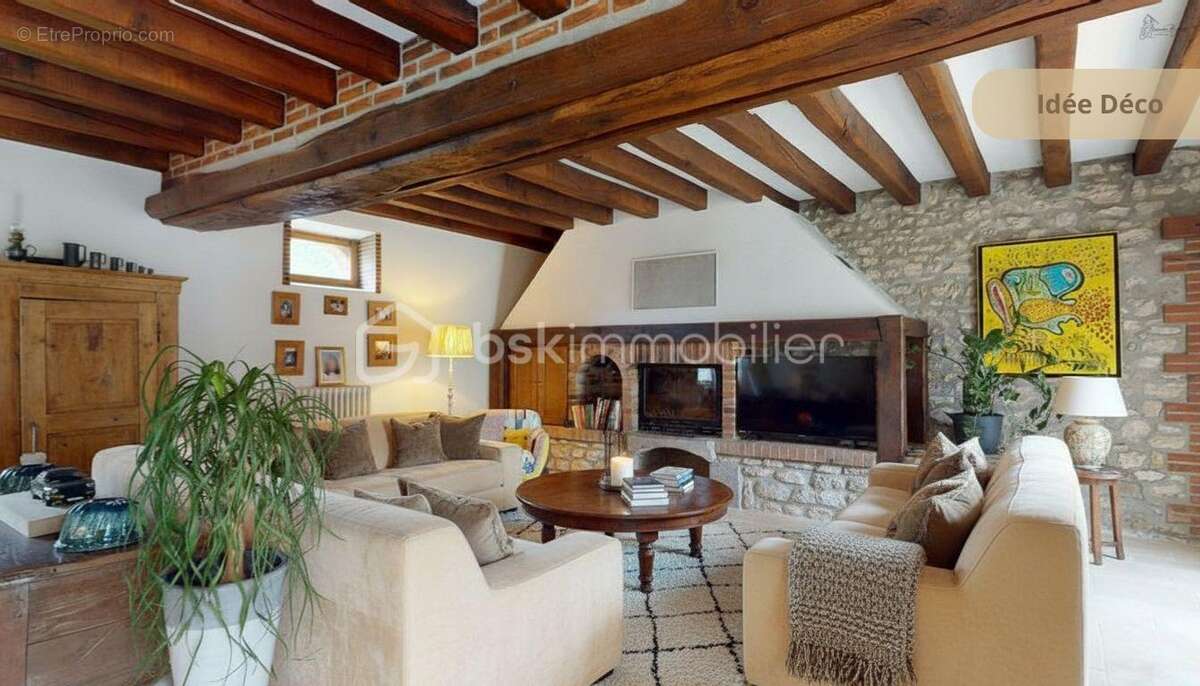 Maison à SAINT-LYE-LA-FORET
