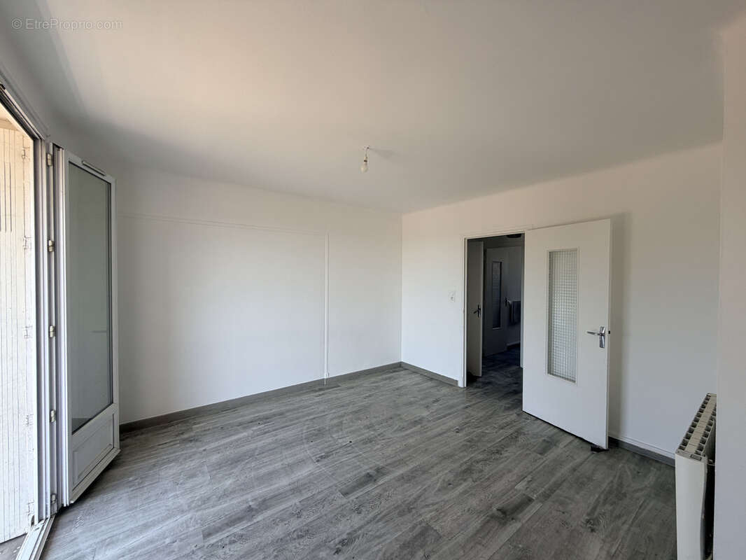 Quartier Saint-Cléophas - T4 avec balcon et cave - photo 13