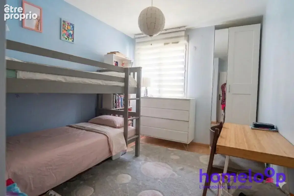 EXCLU - Montplaisir Lyon 8 ! T4- 94 m² -RDJ- GARAGE DOUBLE - photo 9