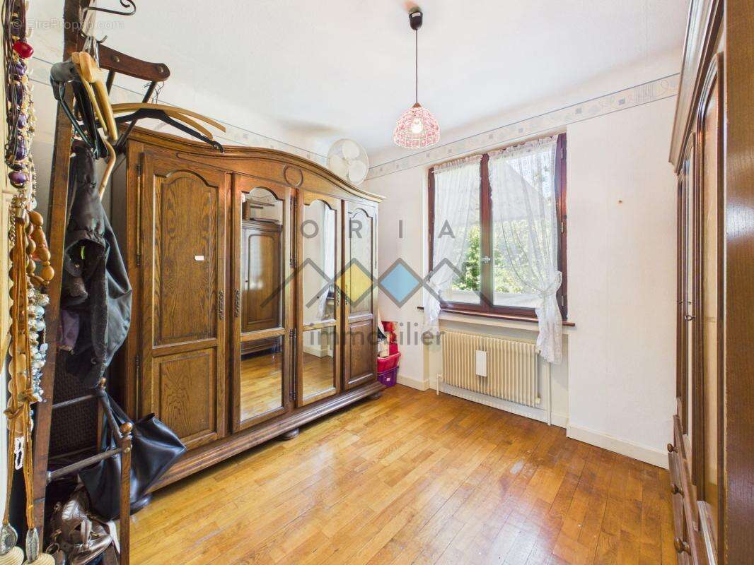 Maison 146 m² à Sainte-Ruffine  - photo 10