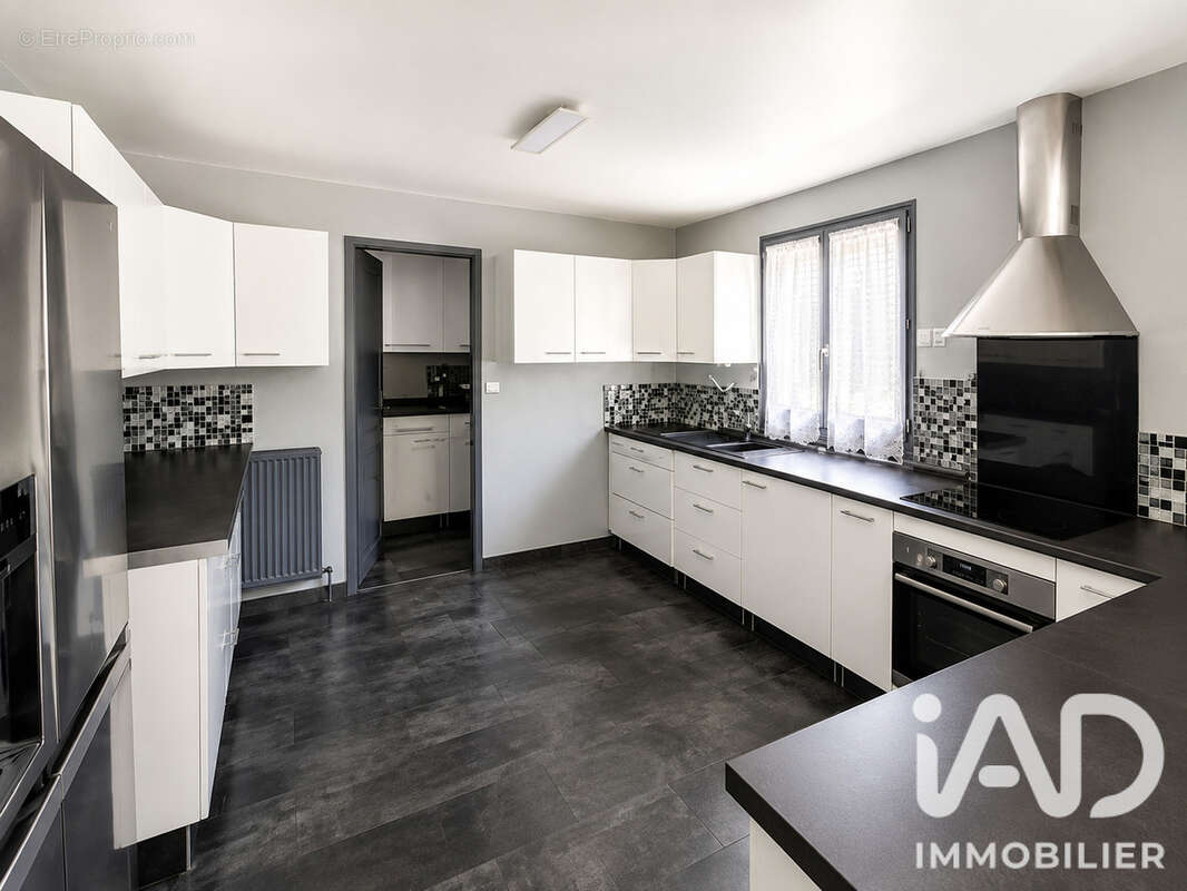 Maison 112 m² à Puiseux-Pontoise  - photo 7