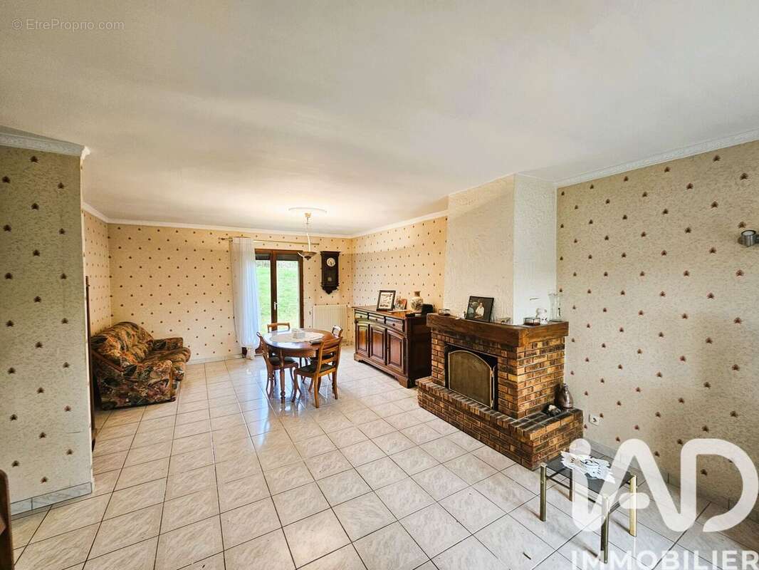 Photo 2 - Maison à ESSOMES-SUR-MARNE
