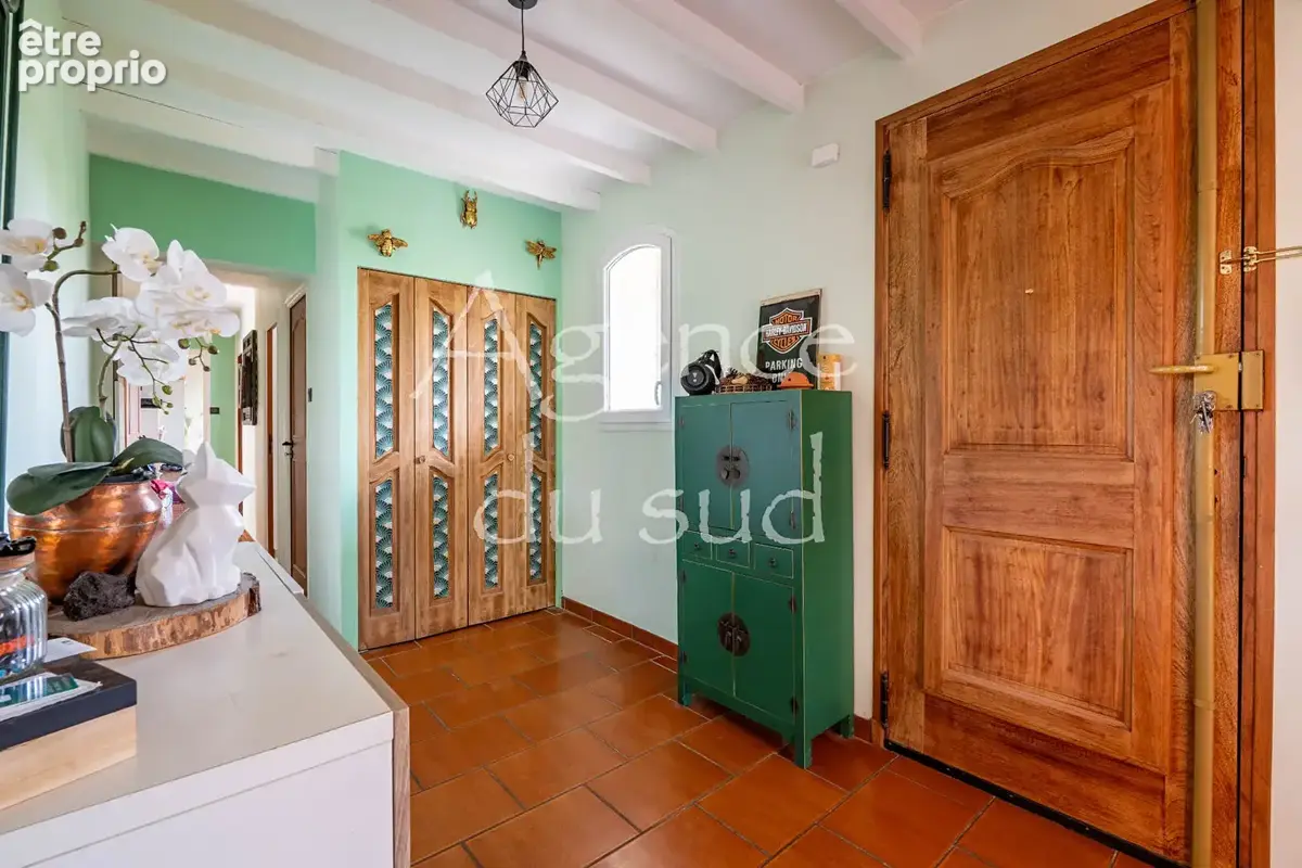 LA CIOTAT ? FIGUEROLLES / MUGEL - Villa type 4/5 de 160m² avec jardin et garage. - photo 8