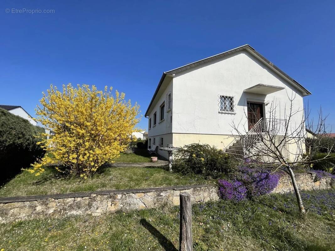 Maison à MONDELANGE