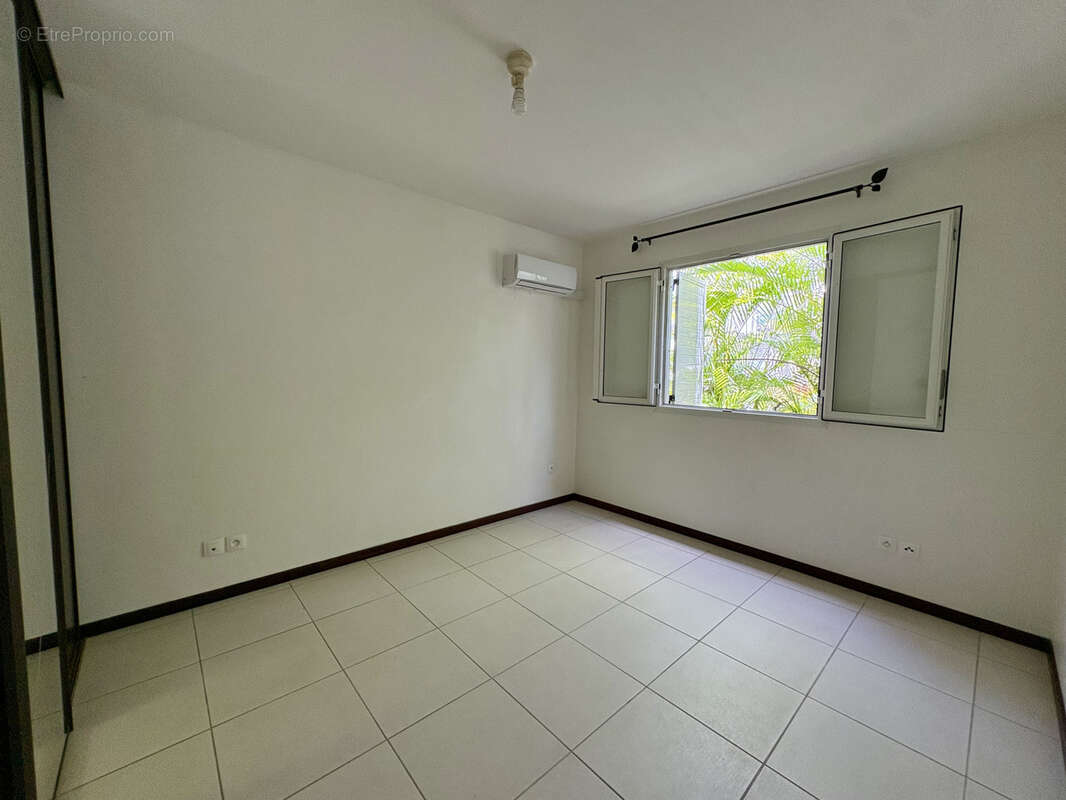 Appartement à LE GOSIER