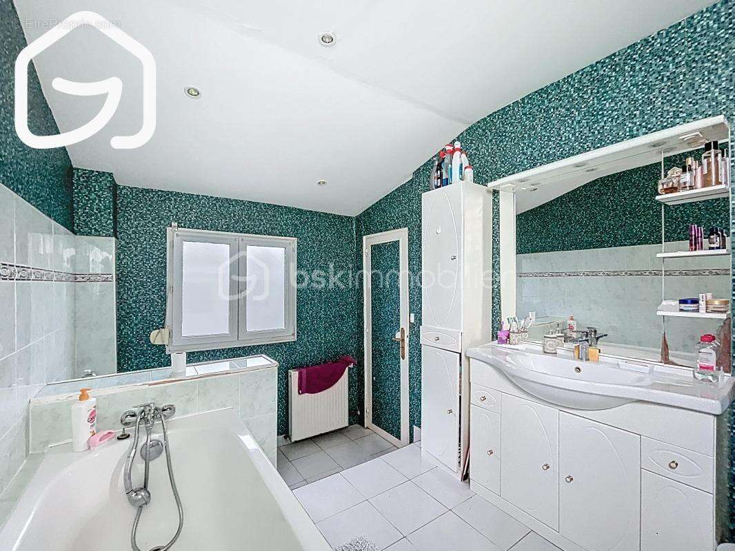 Maison individuelle 5 pièces 105m2 sur 380m2 de terrain, vivable de plain-pied - photo 8