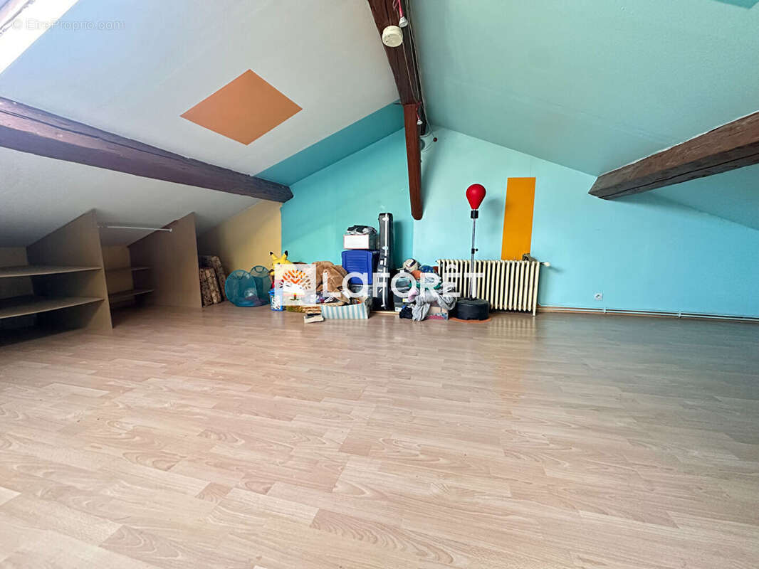 Maison à CARRIERES-SUR-SEINE