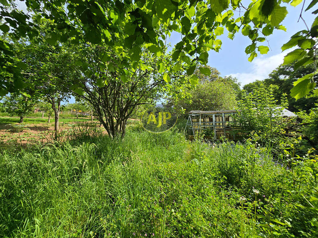 Maison à AVESSAC