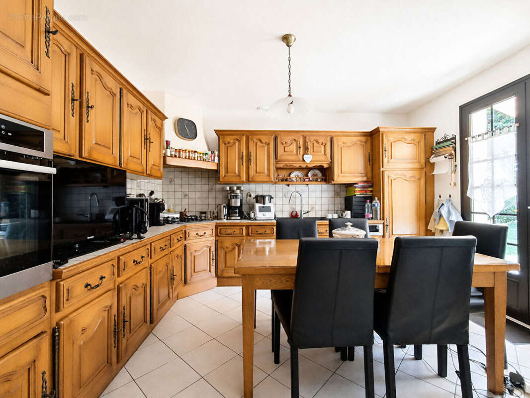Maison 6 pièces 140 m² Les Métairies - photo 7