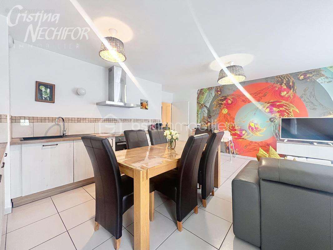 Appartement à MONTEVRAIN