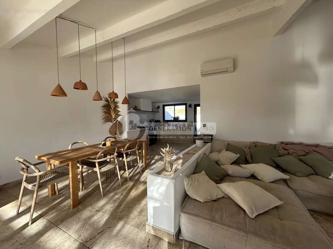 Maison à SAINTES-MARIES-DE-LA-MER