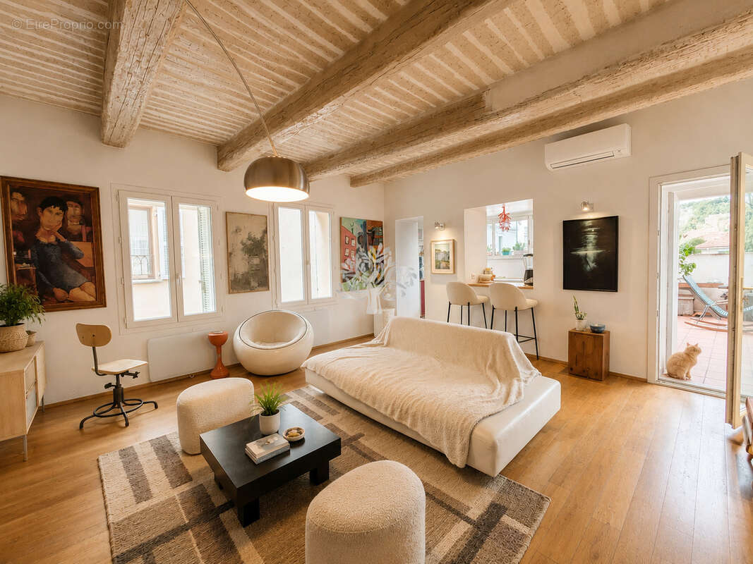 Appartement à SANARY-SUR-MER