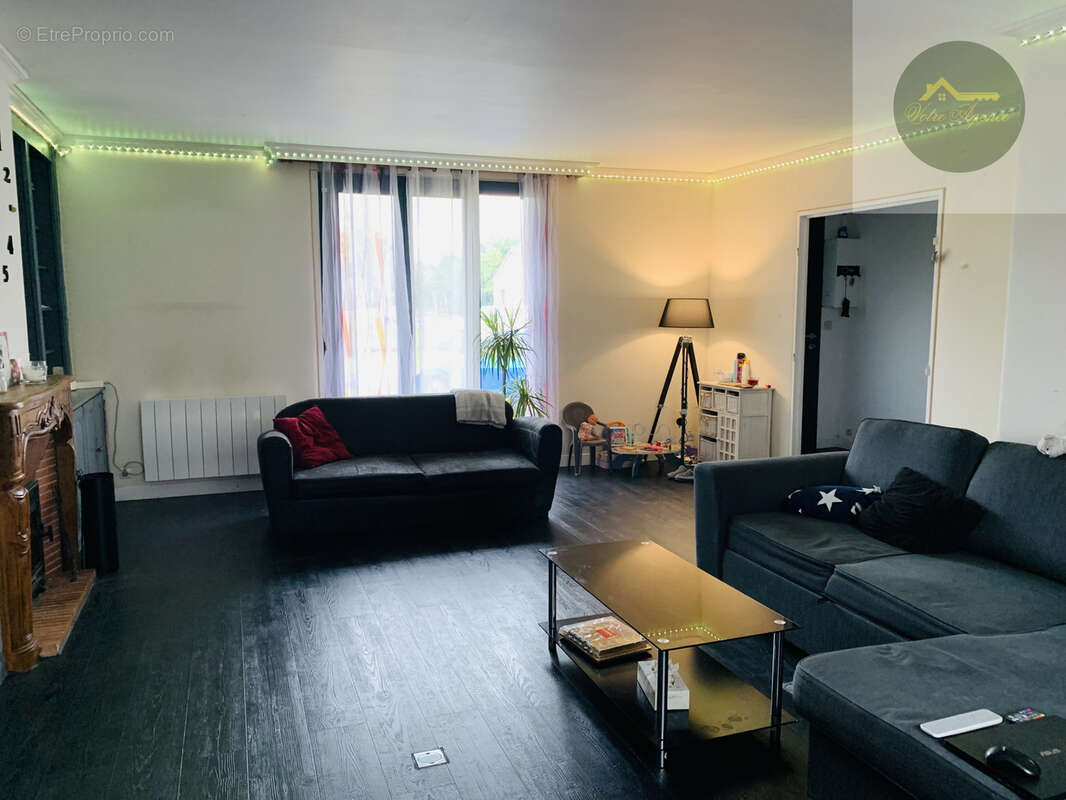 Cheroy plain-pied 3 chambres et un bureau  sur 2200 m2 - photo 10