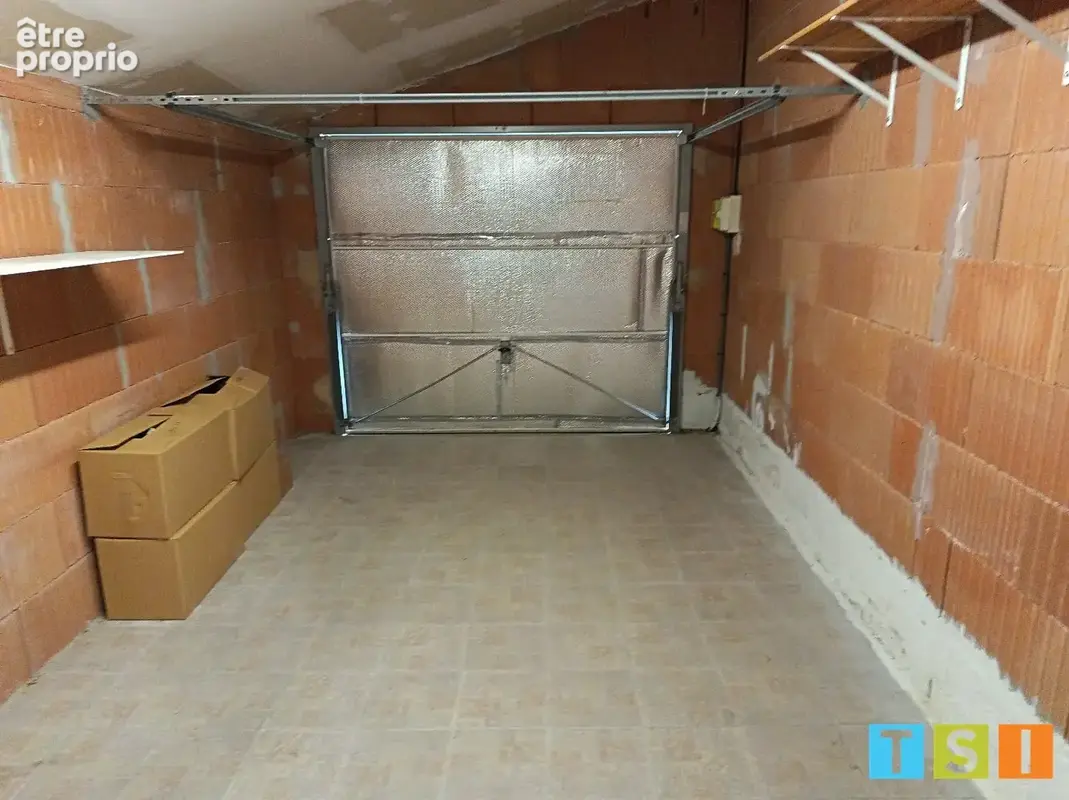 MONTREJEAU: villa de plain-pied sur un terrain de 18828 m². - photo 12