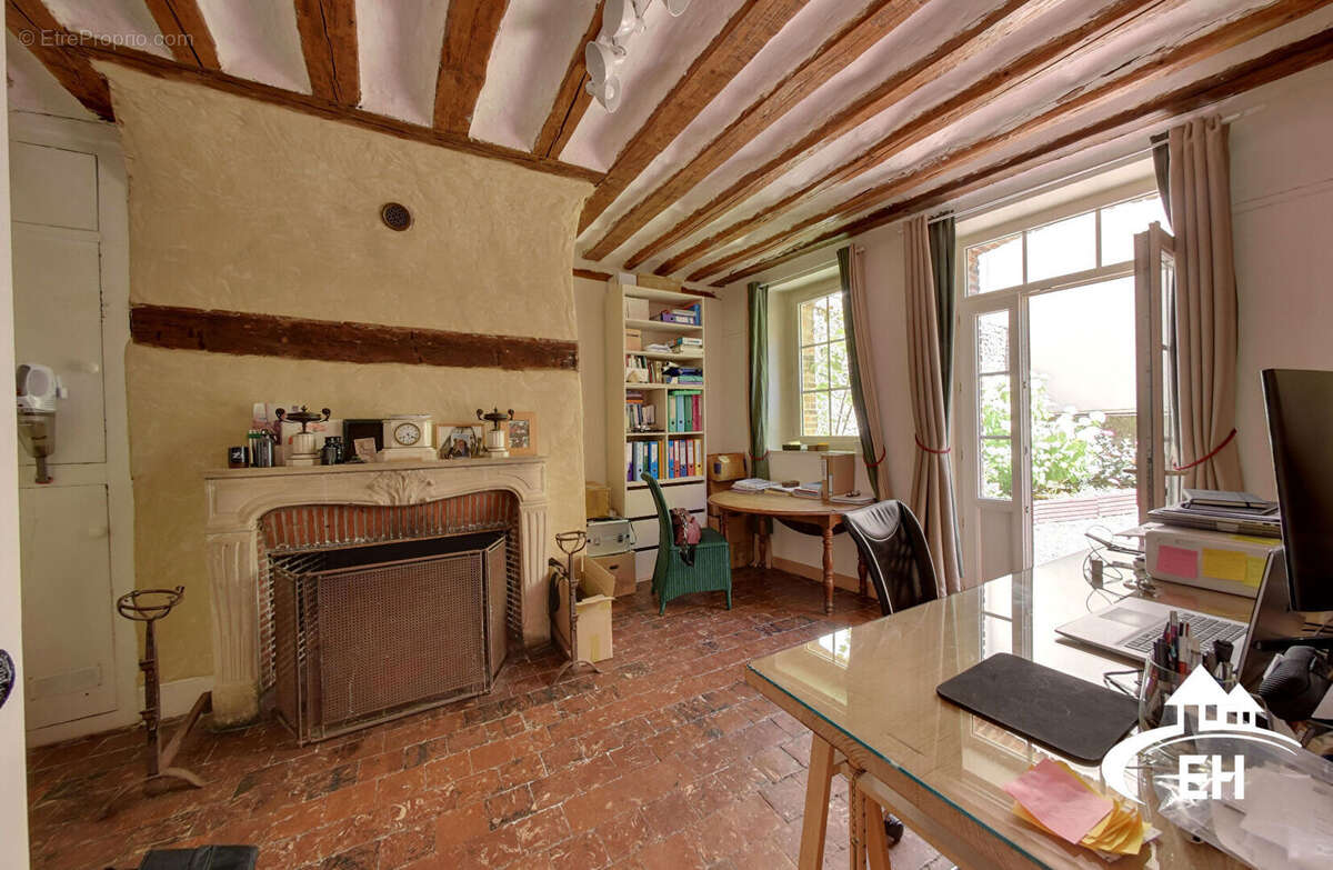 Maison à L'AIGLE