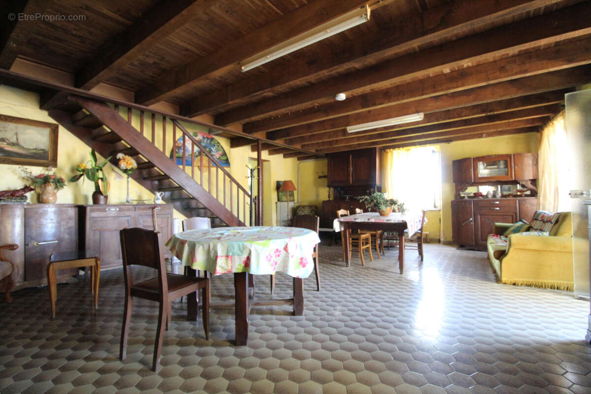 Maison à MOUNES-PROHENCOUX