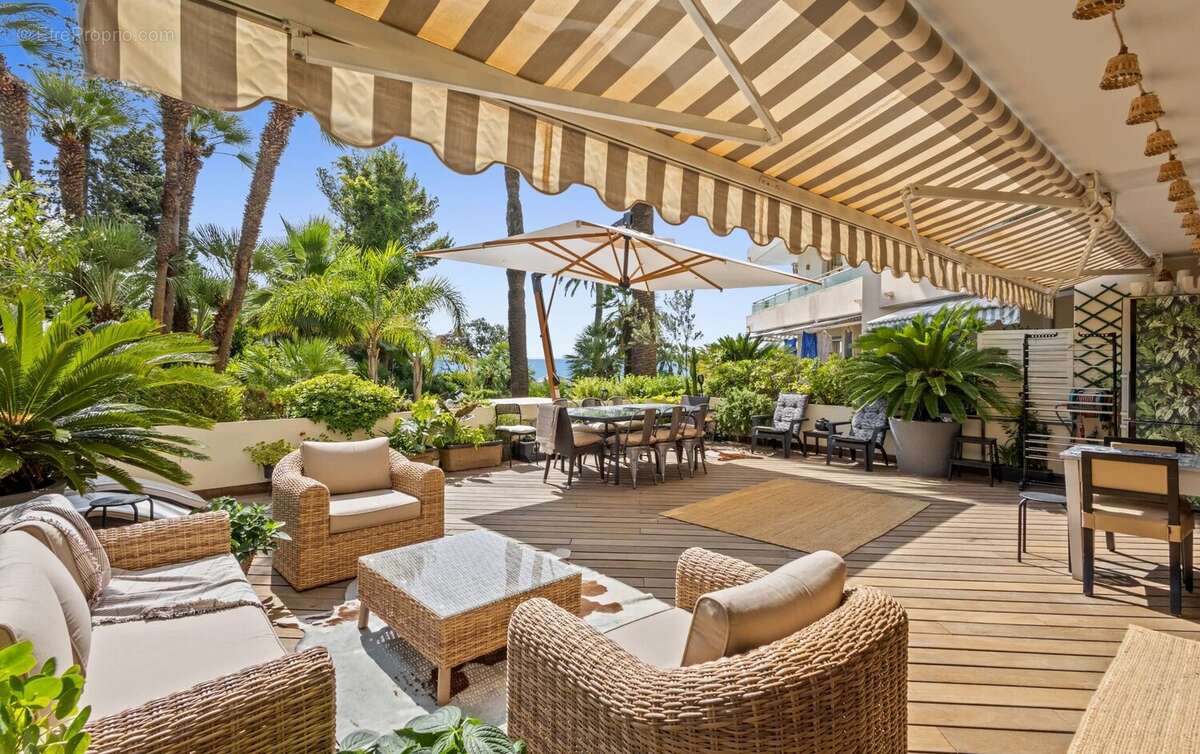 Cannes - palm beach - 3 pieces 54 m² - terrasse 80m² - vue mer - piscine - parking - photo 4