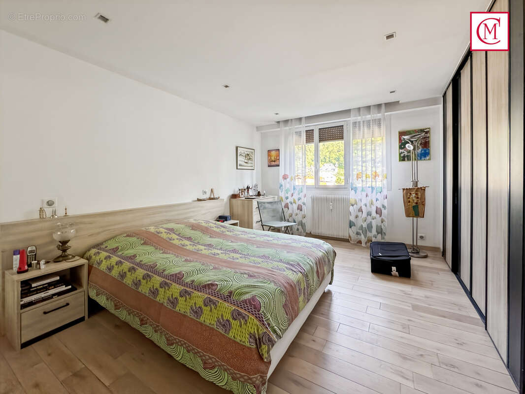Appartement 99 m² à Meylan  - photo 8